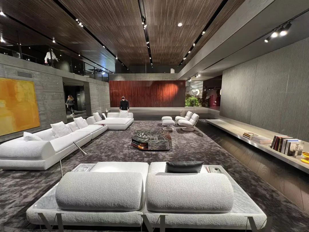 1713838793832625.jpg 640.jpg